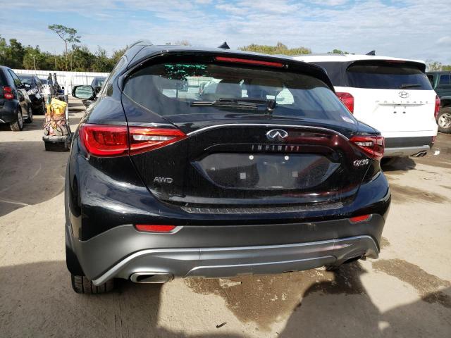 Photo 6 from auction – 2017 INFINITI QX30 BASE with VIN SJKCH5CR3HA030223