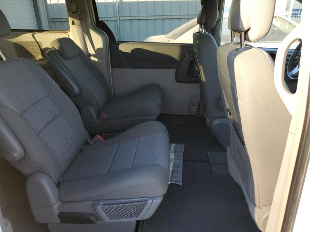 Photo 11 from auction – 2010 CHRYSLER TOWN & COU with VIN 2A4RR5D16AR492807