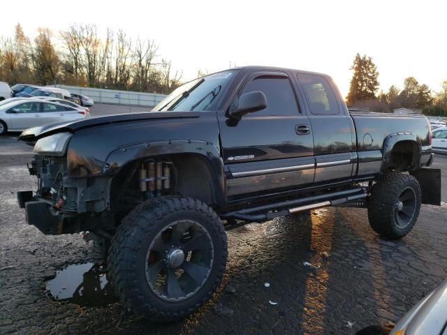 CHEVROLET SILVERADO 2004 with VIN 1GCHK29U44E305024 - Photo from auction