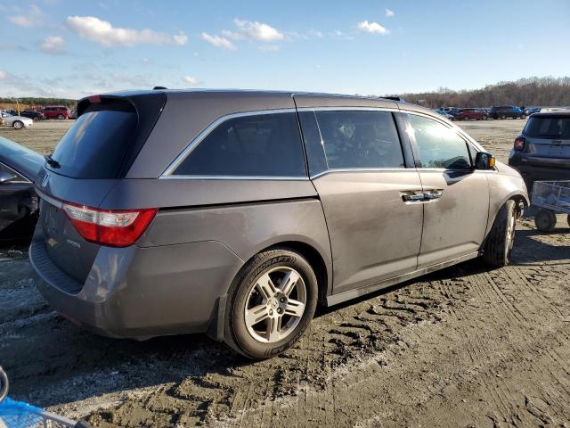 Photo 3 from auction – 2012 HONDA ODYSSEY TO with VIN 5FNRL5H97CB034604
