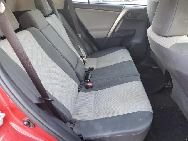 Photo 10 from auction – 2015 TOYOTA RAV4 LE with VIN JTMZFREV7FD056159