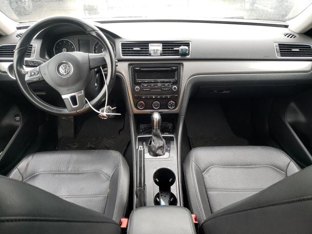 Photo 8 from auction – 2014 VOLKSWAGEN PASSAT S with VIN 1VWAT7A38EC075464