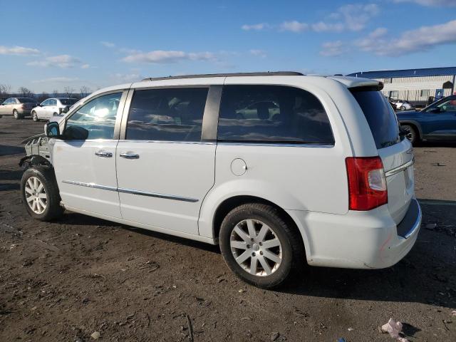 Photo 2 from auction – 2015 CHRYSLER TOWN & COU with VIN 2C4RC1BG0FR711579