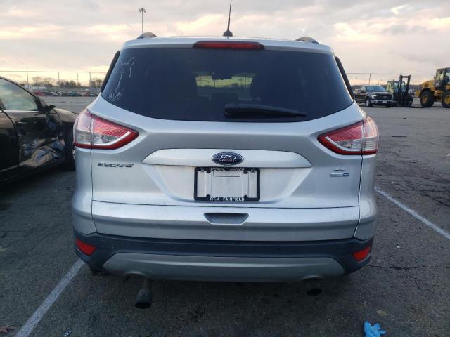 Photo 6 from auction – 2016 FORD ESCAPE SE with VIN 1FMCU9GX2GUB39909