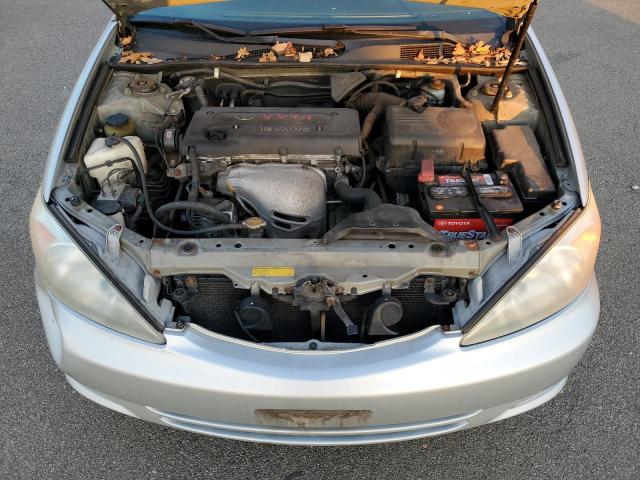 Photo 11 from auction – 2002 TOYOTA CAMRY LE with VIN 4T1BE32K72U619826