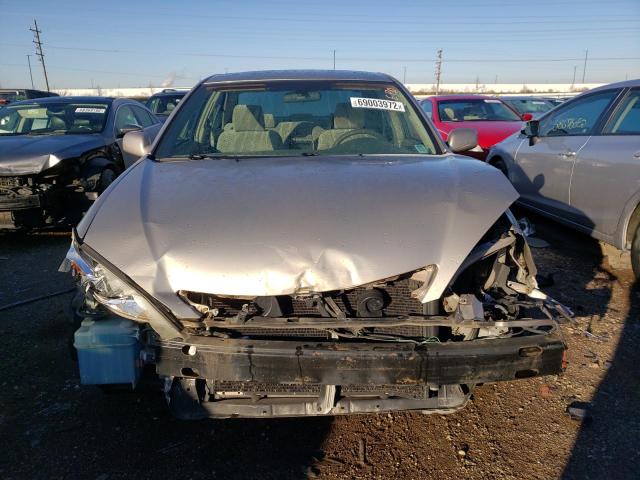 Photo 5 from auction – 2004 TOYOTA CAMRY LE with VIN 4T1BF32K04U567648