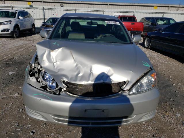 Photo 5 from auction – 2004 TOYOTA CAMRY LE with VIN 4T1BE32KX4U908847
