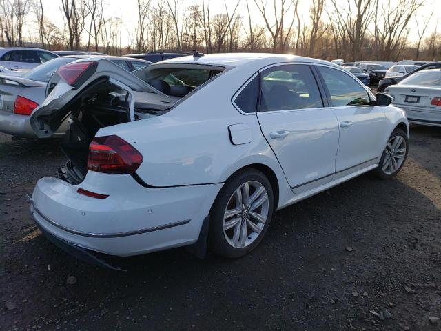 Photo 3 from auction – 2017 VOLKSWAGEN PASSAT SEL with VIN 1VWCT7A38HC027489