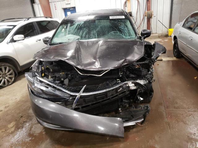 Photo 5 from auction – 2017 CHRYSLER PACIFICA T with VIN 2C4RC1DGXHR710472