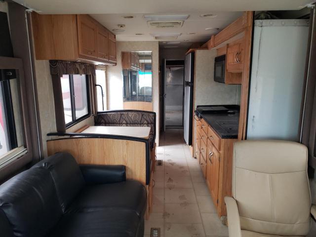 Photo 6 from auction – 2007 FREIGHTLINER CHASSIS M with VIN 4UZACLBW77CZ17553