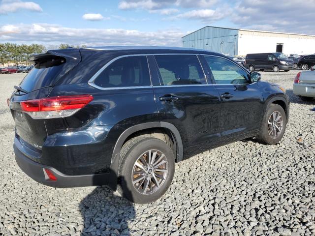 Photo 3 from auction – 2017 TOYOTA HIGHLANDER with VIN 5TDJZRFH1HS408866