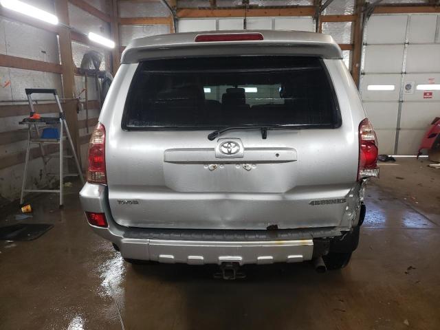 Photo 6 from auction – 2005 TOYOTA 4RUNNER SR with VIN JTEBU14R850072580