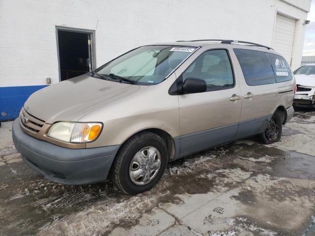 Photo 1 from auction – 2002 TOYOTA SIENNA LE with VIN 4T3ZF13C62U451031
