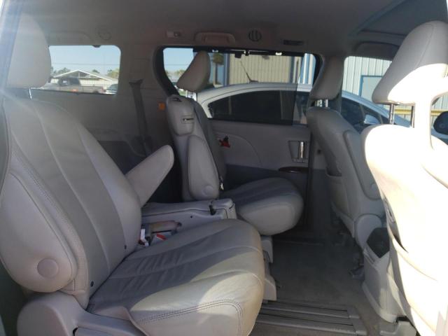 Photo 11 from auction – 2013 TOYOTA SIENNA XLE with VIN 5TDYK3DC2DS379489