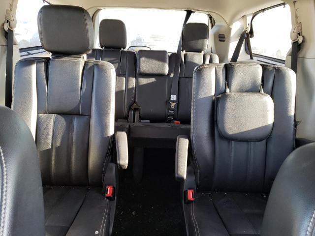 Photo 10 from auction – 2014 CHRYSLER TOWN & COU with VIN 2C4RC1CGXER277247
