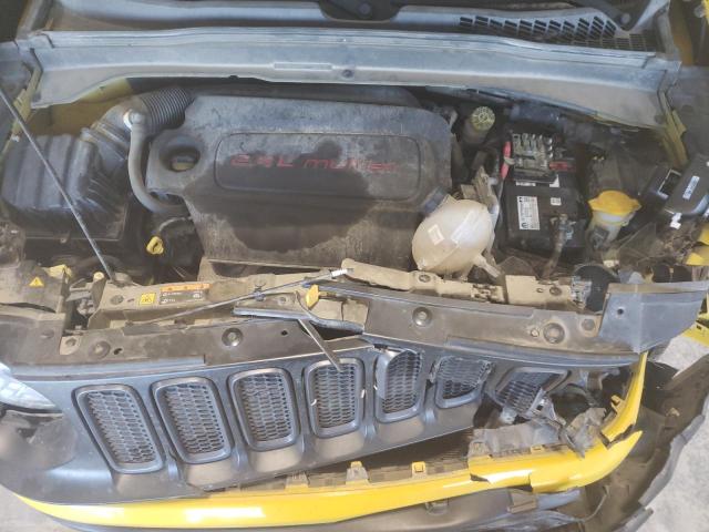 Photo 12 from auction – 2017 JEEP RENEGADE T with VIN ZACCJBCB2HPF81428