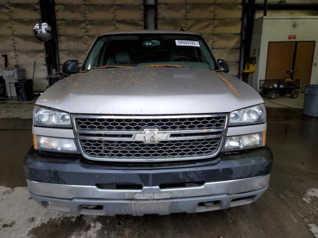 Photo 5 from auction – 2005 CHEVROLET SILVERADO with VIN 1GCHK33U45F834046