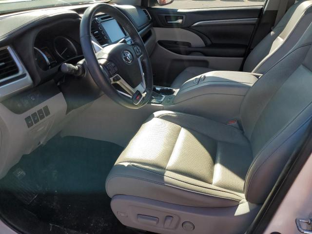 Photo 7 from auction – 2019 TOYOTA HIGHLANDER with VIN 5TDYZRFH6KS336956