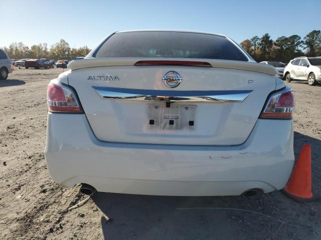 Photo 6 from auction – 2015 NISSAN ALTIMA 2.5 with VIN 1N4AL3AP8FN359736