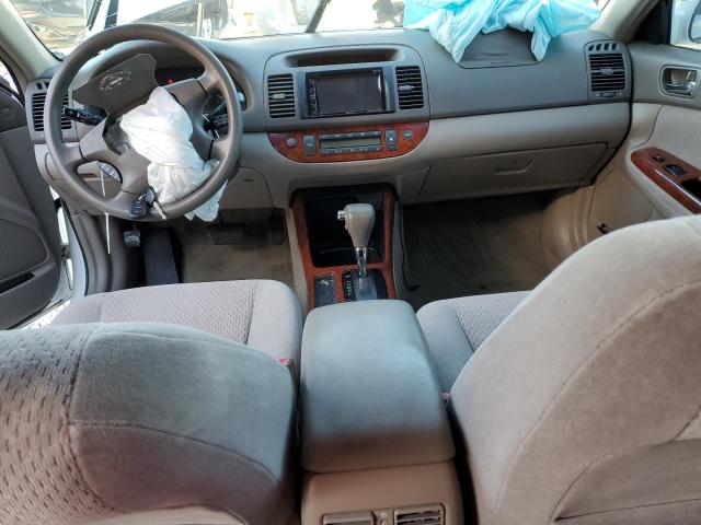 Photo 8 from auction – 2003 TOYOTA CAMRY LE with VIN 4T1BE32K53U128804