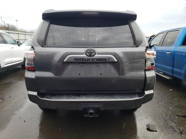 Photo 6 from auction – 2020 TOYOTA 4RUNNER SR with VIN JTEBU5JR1L5809260