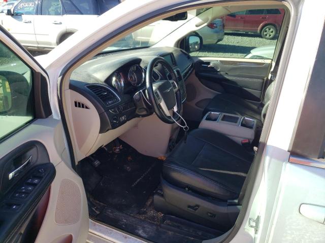 Photo 7 from auction – 2016 CHRYSLER TOWN & COU with VIN 2C4RC1BG8GR295525