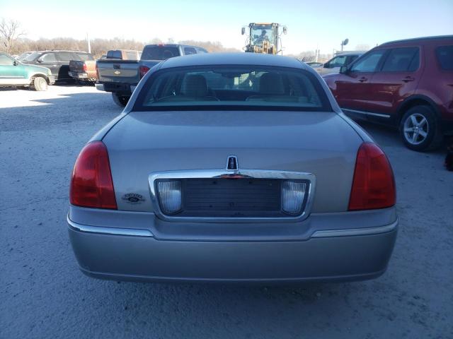 Photo 6 from auction – 2003 LINCOLN TOWN CAR E with VIN 1LNHM81W33Y660267