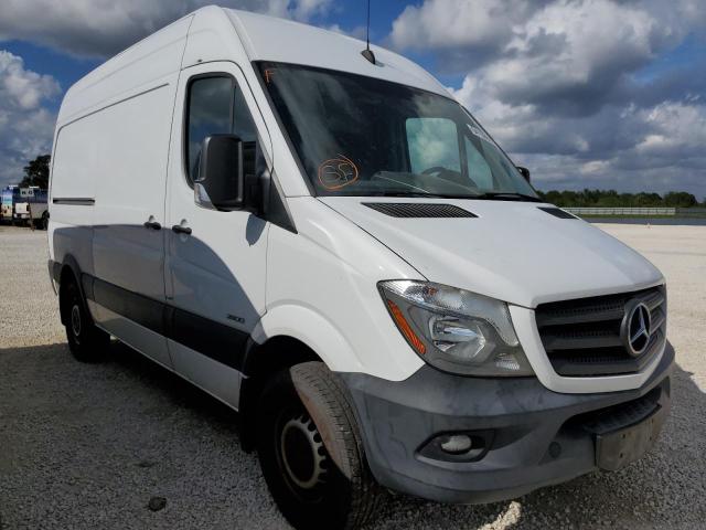 Photo 4 from auction – 2016 MERCEDES-BENZ SPRINTER 2 with VIN WD3PE7DD7GP237442
