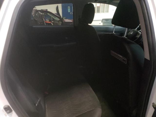 Photo 11 from auction – 2015 MITSUBISHI OUTLANDER with VIN 4A4AR4AWXFE032480