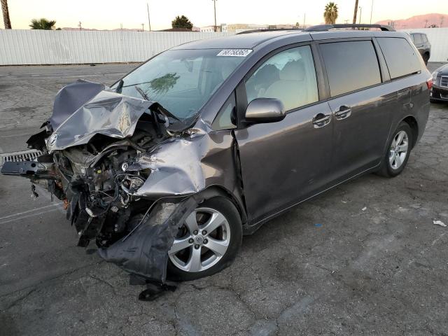 TOYOTA SIENNA LE 2016 with VIN 5TDKK3DC8GS752285 - Photo from auction