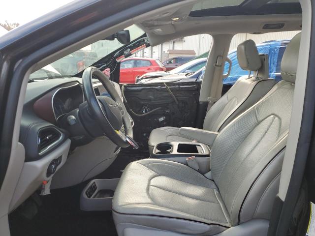 Photo 7 from auction – 2017 CHRYSLER PACIFICA L with VIN 2C4RC1GG5HR572075