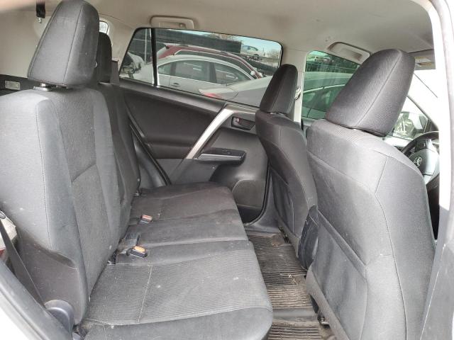 Photo 11 from auction – 2018 TOYOTA RAV4 LE with VIN JTMBFREV2JJ190413