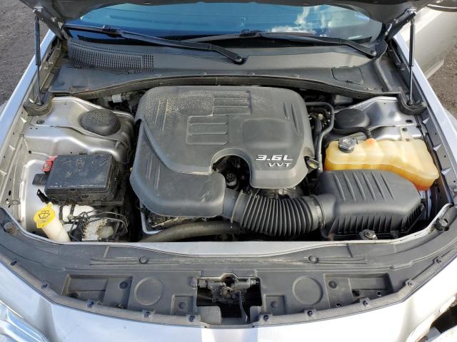 Photo 11 from auction – 2016 CHRYSLER 300C with VIN 2C3CCAKG6GH161807