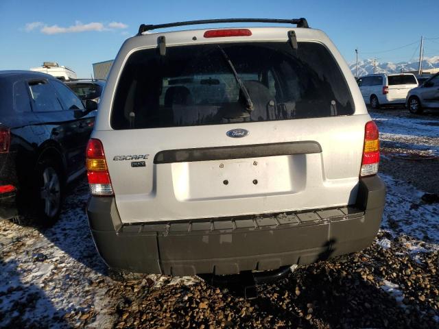 Photo 6 from auction – 2005 FORD ESCAPE XLT with VIN 1FMYU93145KA70754