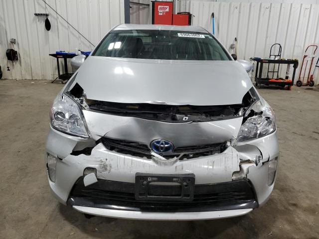 Photo 5 from auction – 2013 TOYOTA PRIUS with VIN JTDKN3DU4D1647879