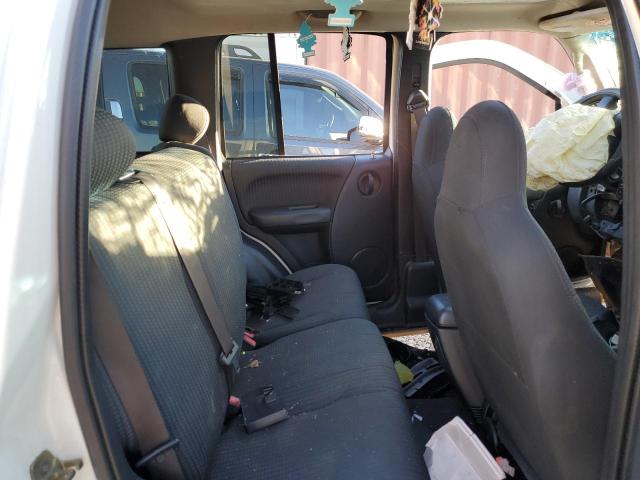 Photo 11 from auction – 2002 JEEP LIBERTY SP with VIN 1J4GL48K72W357821
