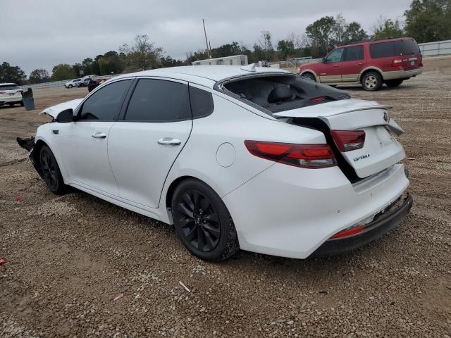 Photo 2 from auction – 2018 KIA OPTIMA LX with VIN 5XXGT4L32JG193495