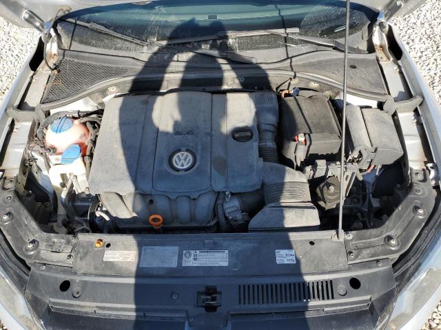 Photo 11 from auction – 2012 VOLKSWAGEN PASSAT S with VIN 1VWAH7A39CC107448