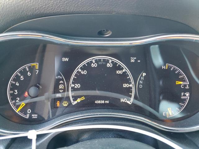 Photo 9 from auction – 2017 JEEP GRAND CHER with VIN 1C4RJFAG7HC929454