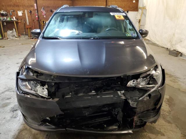 Photo 5 from auction – 2017 CHRYSLER PACIFICA T with VIN 2C4RC1BG0HR794823