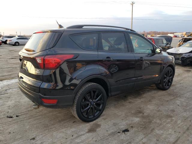 Photo 3 from auction – 2019 FORD ESCAPE SE with VIN 1FMCU9GD3KUB30487