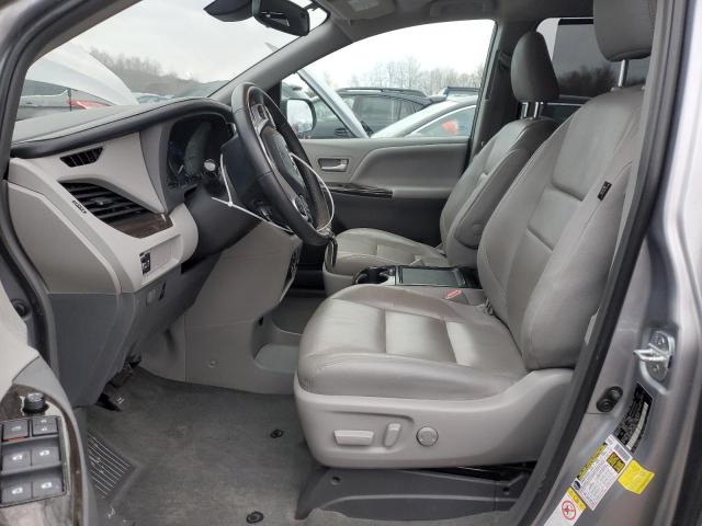 Photo 7 from auction – 2018 TOYOTA SIENNA XLE with VIN 5TDDZ3DC2JS193876