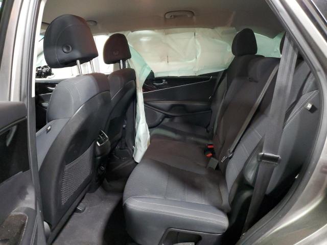 Photo 11 from auction – 2017 KIA SORENTO LX with VIN 5XYPGDA30HG336375