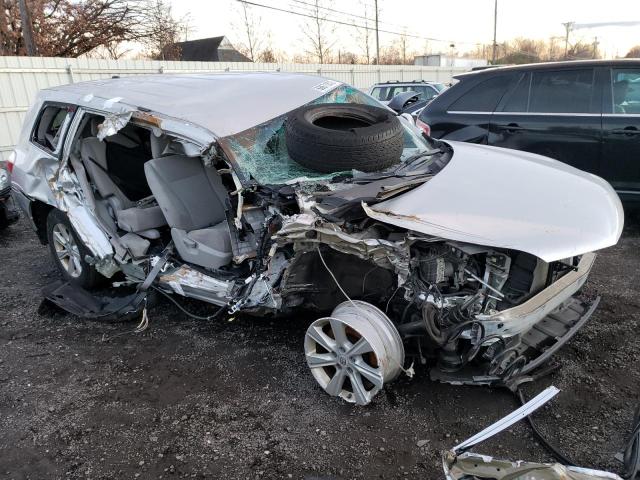 Photo 4 from auction – 2011 TOYOTA HIGHLANDER with VIN 5TDBK3EH5BS067597
