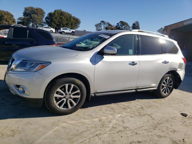 NISSAN PATHFINDER 2016 with VIN 5N1AR2MN6GC622392 - Photo from auction
