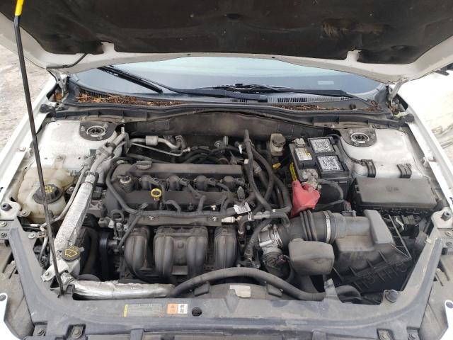 Photo 11 from auction – 2011 FORD FUSION S with VIN 3FAHP0GA6BR337374