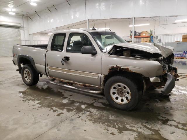 Photo 4 from auction – 2003 CHEVROLET SILVERADO with VIN 2GCEK19T531114684