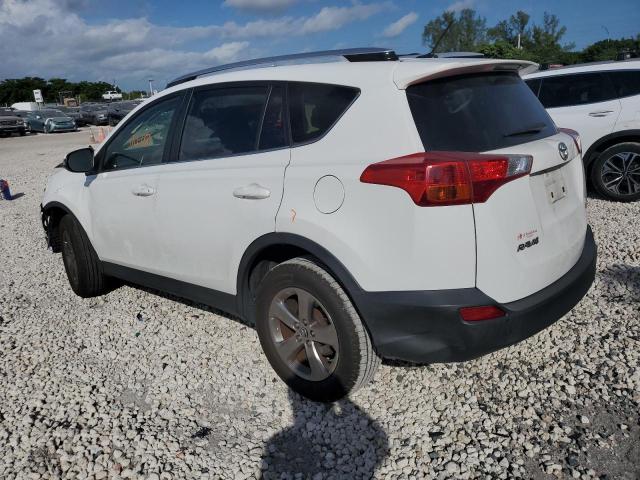 Photo 2 from auction – 2015 TOYOTA RAV4 XLE with VIN JTMWFREV6FD078463