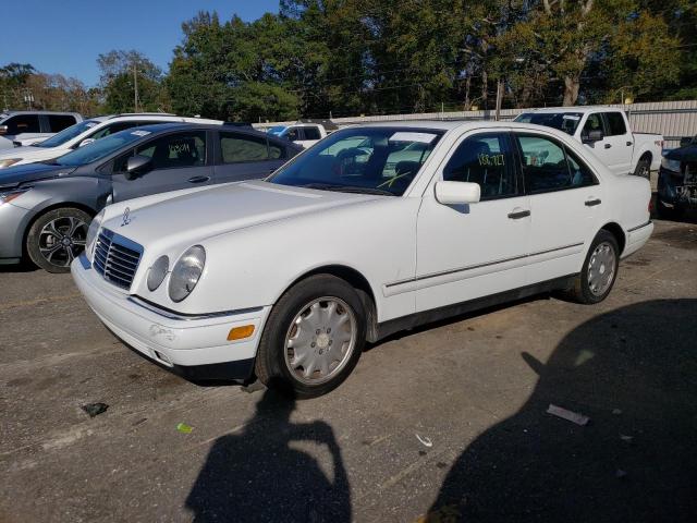 MERCEDES-BENZ E 320 1998 with VIN WDBJF65FXWA644416 - Photo from auction