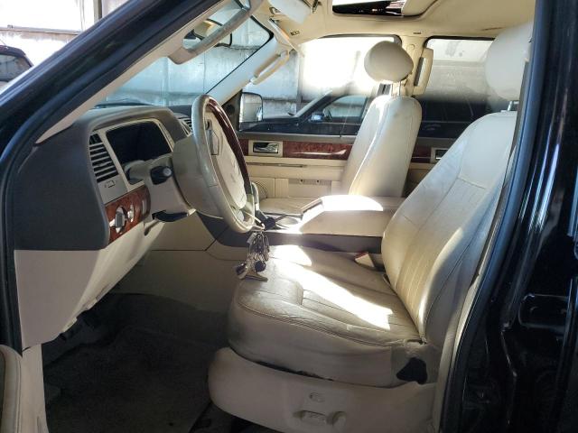 Photo 7 from auction – 2004 LINCOLN NAVIGATOR with VIN 5LMFU27R04LJ28170